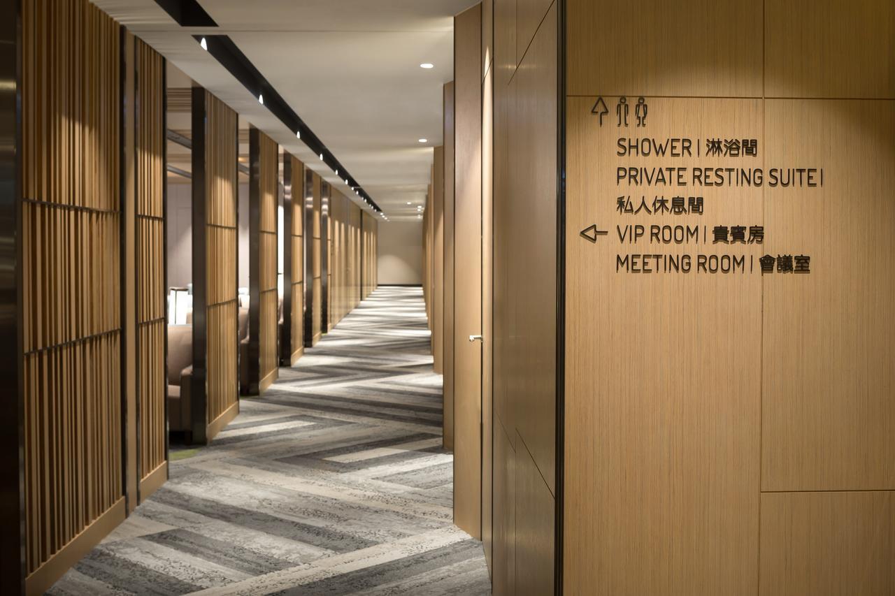 Hotel Plaza Premium Lounge à Taoyuan Extérieur photo